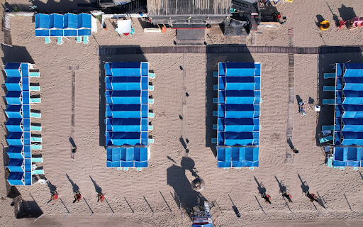 Beach and green tents from Chrome web store to be run with OffiDocs Chromium online Beach and green tents from Chrome web store to be run with OffiDocs Chromium online