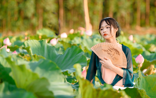 Girl and pink lotus from Chrome web store to be run with OffiDocs Chromium online Girl and pink lotus from Chrome web store to be run with OffiDocs Chromium online