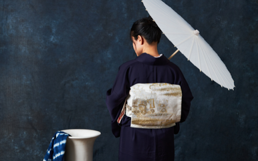 Girl in a Navy Blue Kimono Holding an Umbrella from Chrome web store to be run with OffiDocs Chromium online Girl in a Navy Blue Kimono Holding an Umbrella from Chrome web store to be run with OffiDocs Chromium online