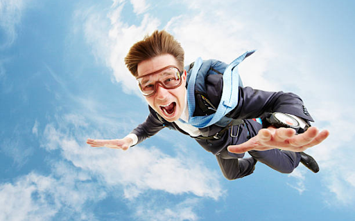 Man Skydiving from Chrome web store to be run with OffiDocs Chromium online Man Skydiving from Chrome web store to be run with OffiDocs Chromium online