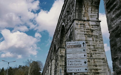 Road Signs near the Bahcekoy Aqueduct from Chrome web store to be run with OffiDocs Chromium online Road Signs near the Bahcekoy Aqueduct from Chrome web store to be run with OffiDocs Chromium online