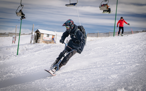 Snowmobile and Man from Chrome web store to be run with OffiDocs Chromium online Snowmobile and Man from Chrome web store to be run with OffiDocs Chromium online