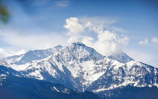 The sky is full of snow from Chrome web store to be run with OffiDocs Chromium online The sky is full of snow from Chrome web store to be run with OffiDocs Chromium online