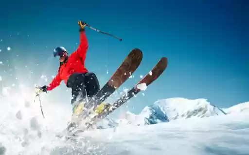Thrilling Snow Adventure Theme – A Man Skiing Down the Slopes from Chrome web store to be run with OffiDocs Chromium online Thrilling Snow Adventure Theme – A Man Skiing Down the Slopes from Chrome web store to be run with OffiDocs Chromium online
