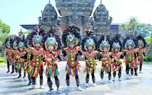Traditional dance costumes from Chrome web store to be run with OffiDocs Chromium online Traditional dance costumes from Chrome web store to be run with OffiDocs Chromium online